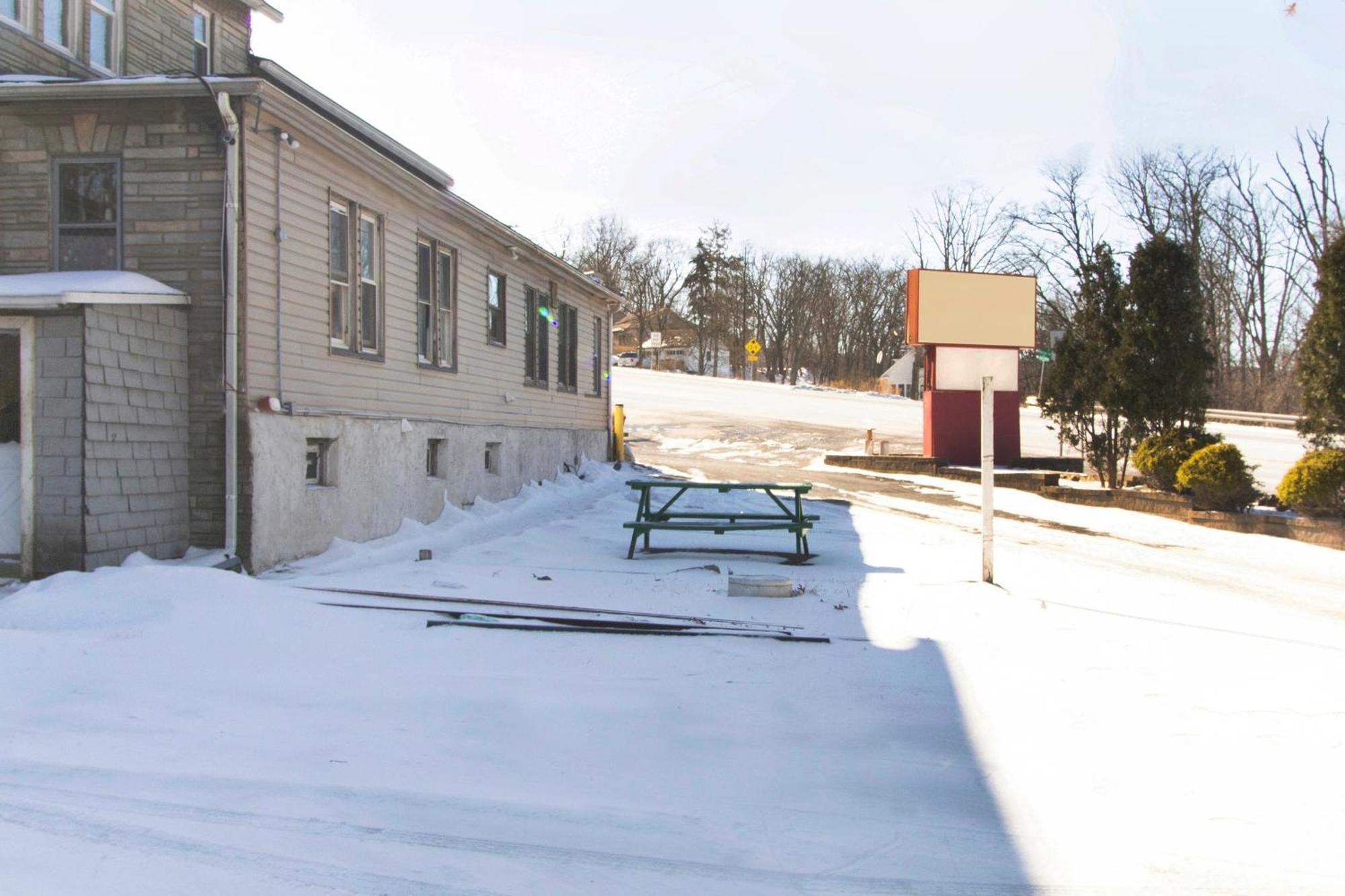 OYO Hotel Wilkes-Barre East Eksteriør bilde