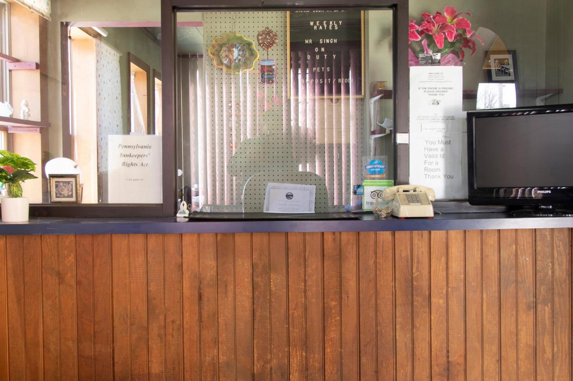 OYO Hotel Wilkes-Barre East Eksteriør bilde